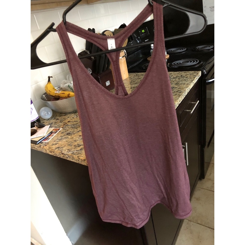 lululemon heathered maroon side slit tank